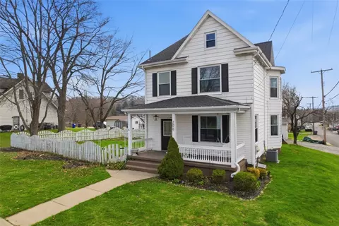 Exterior - 200 Clark St, Mars, PA 16046 photo 3 of 16