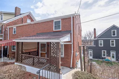 1704 Duffield St, Pittsburgh, PA 15206