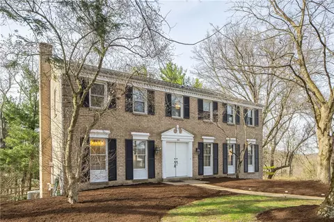 111 Frick Rd, Pittsburgh, PA 15238