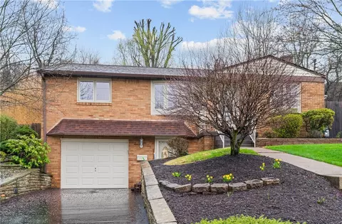 431 Torwood Ln, Pittsburgh, PA 15236