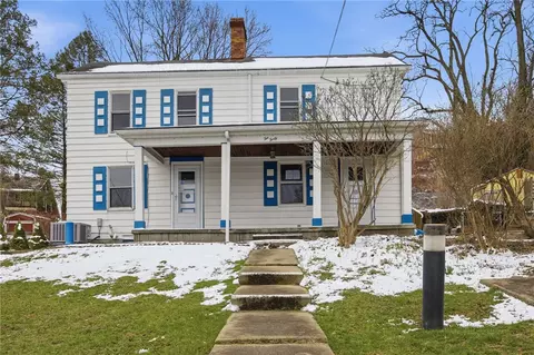 240 E Agnew Ave, Pittsburgh, PA 15210