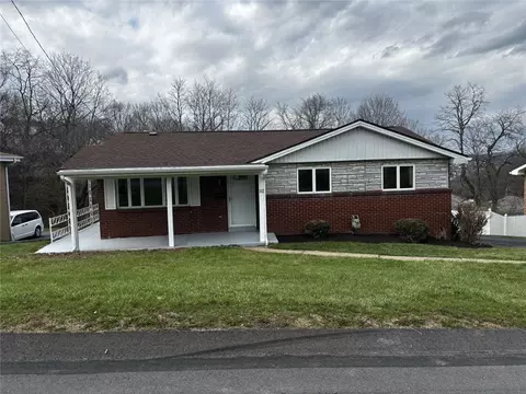 112 Greenwood Dr, Canonsburg, PA 15317