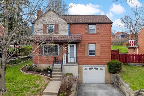 5318 Spring Valley Dr, Pittsburgh, PA 15236