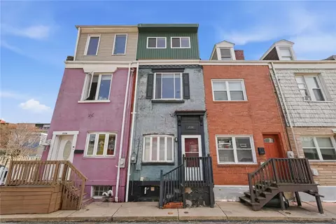 2334 Fox Way, Pittsburgh, PA 15203