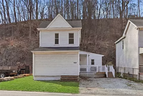 1629 Streets Run Rd, Pittsburgh, PA 15236