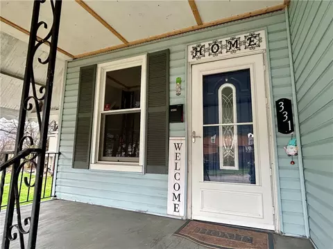 Exterior - 331 4th St, Freeport, PA 16229 photo 4 of 4
