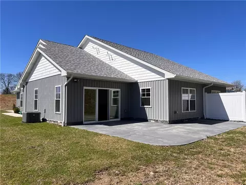 79 Heybert Dr, Blairsville, PA 15717