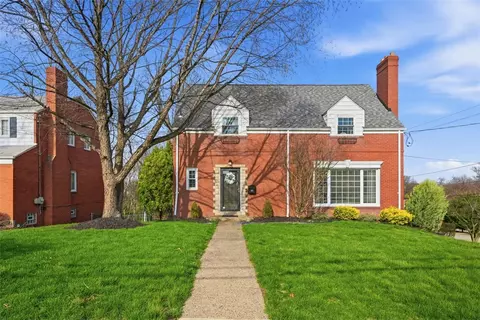 105 Sleepy Hollow Rd, Pittsburgh, PA 15216