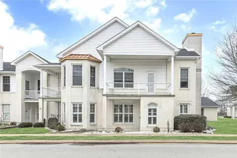 216 Adams Pointe Blvd #8, Mars, PA 16046