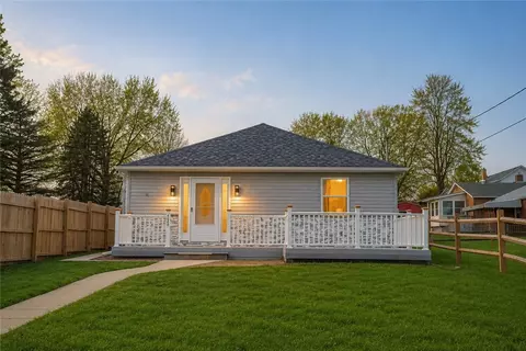 423 16th Ave, Beaver Falls, PA 15010