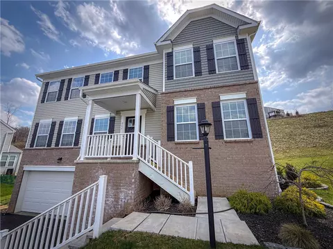 262 Lily Ridge Dr, Canonsburg, PA 15317