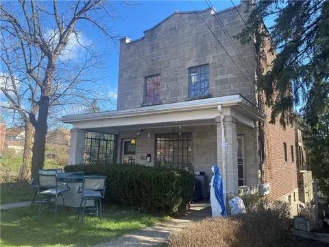 2736 Middletown Rd, Pittsburgh, PA 15205
