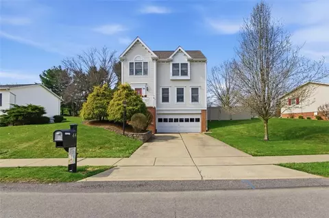 44 Rodgers Dr, Coraopolis, PA 15108