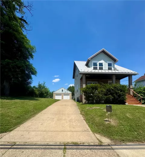 514 Ridge Ave, Canonsburg, PA 15317