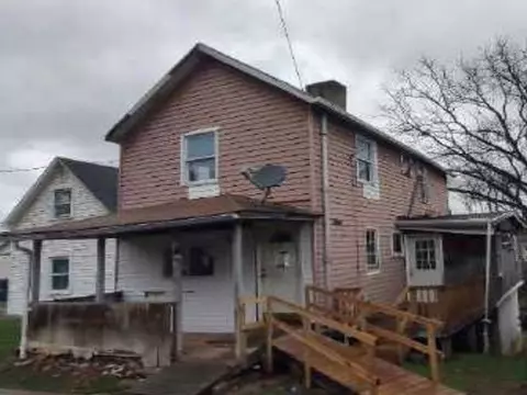 19 Gibson Ave, Washington, PA 15301