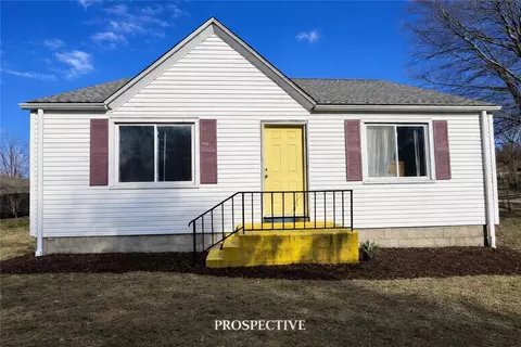 2360 Evans City Rd, Zelienople, PA 16063