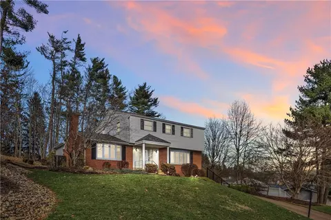 3757 Fenton Dr, Murrysville, PA 15668