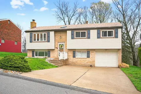 62 Dundalk, Pittsburgh, PA 15235