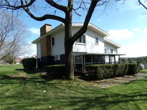 171 Holly Ln, Somerset, PA 15501