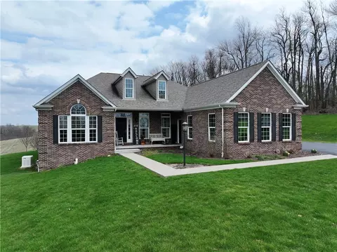 96 Vance Dr, Burgettstown, PA 15021
