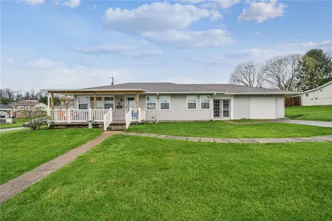39 Forbes Dr, Latrobe, PA 15650