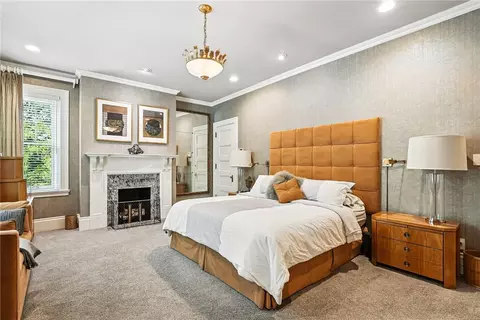 Bedroom - 400 Devonshire St, Pittsburgh, PA 15213 photo 1 of 5
