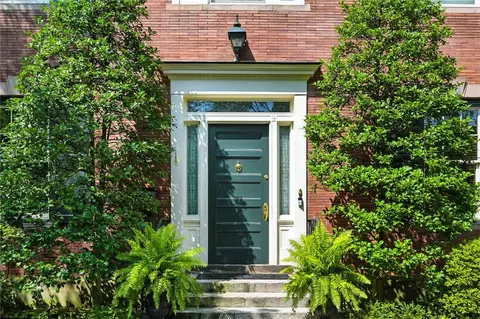 Exterior - 400 Devonshire St, Pittsburgh, PA 15213 photo 4 of 9