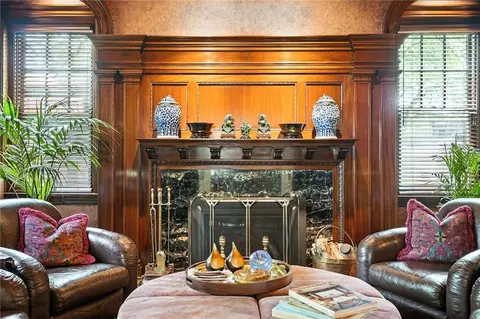 Living - 400 Devonshire St, Pittsburgh, PA 15213 photo 1 of 6