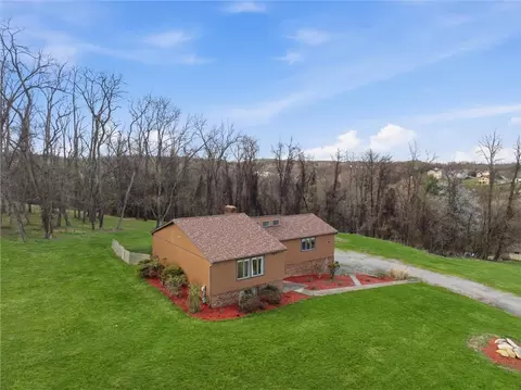 537 Lebanon School Rd, Belle Vernon, PA 15012