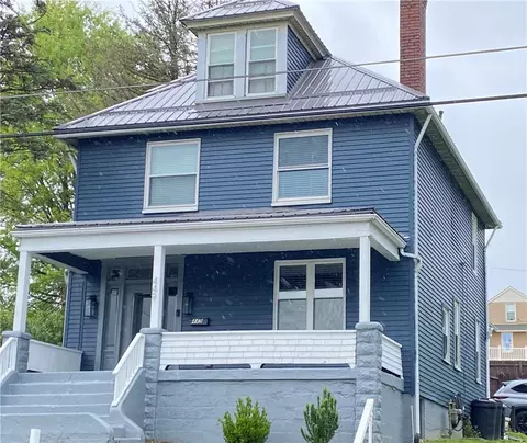 449 Elwyn Ave, Springdale, PA 15144