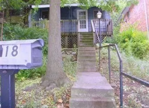 1918 Laketon Rd, Pittsburgh, PA 15221