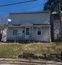 238 N Oakland Ave, Sharon, PA 16146