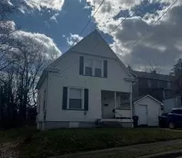 373 Wheeler Pl, Sharon, PA 16146