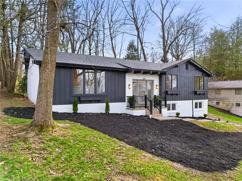 125 N Heide, Mcmurray, PA 15317
