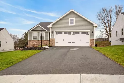 105 Horseshoe Loop, Washington, PA 15301