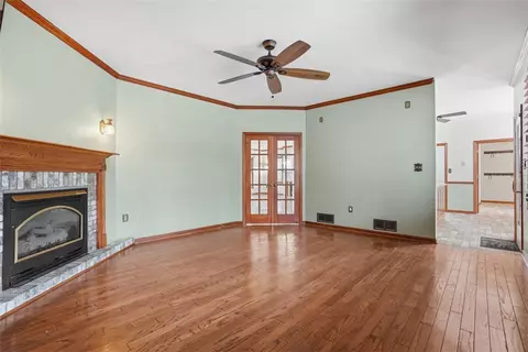 Living - 750 Adele Dr, Irwin, PA 15642 photo 4 of 4