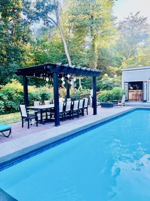 Exterior - 750 Adele Dr, Irwin, PA 15642 photo 8 of 13