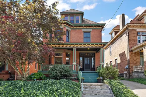 22 Emerson Ave, Pittsburgh, PA 15205