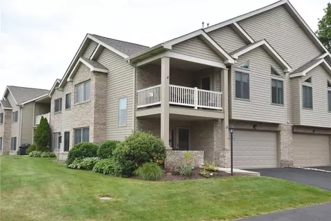 9503 Sundance Dr, Bridgeville, PA 15017