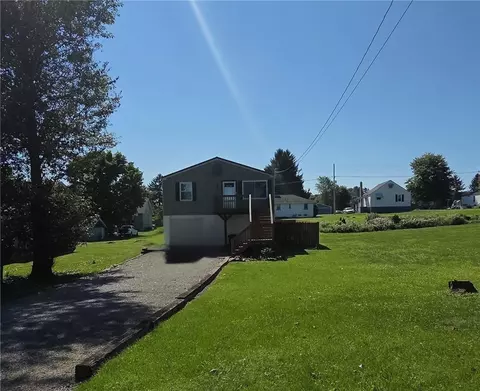 179 Zdina St, Leechburg, PA 15656