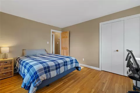 Bedroom - 101 Hamtom Rd, Eighty Four, PA 15330 photo 5 of 9