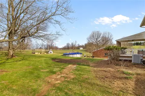 Exterior - 101 Hamtom Rd, Eighty Four, PA 15330 photo 8 of 15