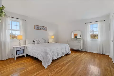Bedroom - 101 Hamtom Rd, Eighty Four, PA 15330 photo 1 of 9