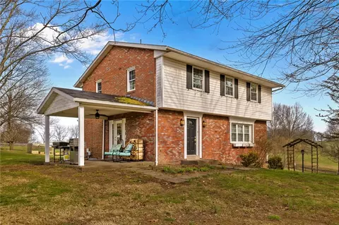 Exterior - 101 Hamtom Rd, Eighty Four, PA 15330 photo 3 of 15