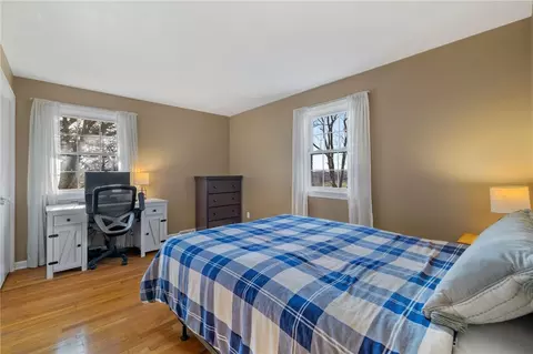 Bedroom - 101 Hamtom Rd, Eighty Four, PA 15330 photo 4 of 9