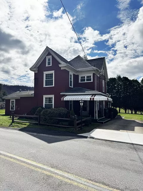 72 Tunnelton Rd, Clarksburg, PA 15725