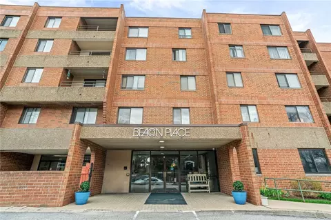 5715 Beacon St #509, Pittsburgh, PA 15217