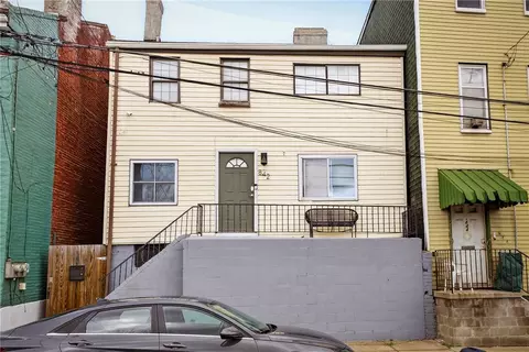 842 Phineas St, Pittsburgh, PA 15212