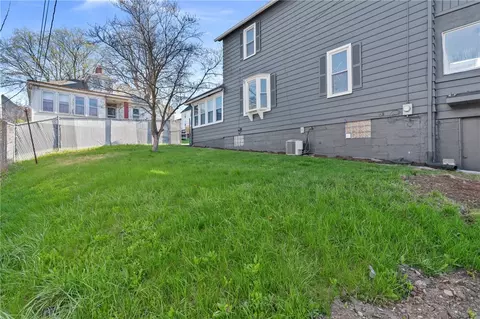 Exterior - 711 9th St, Irwin, PA 15642 photo 5 of 6