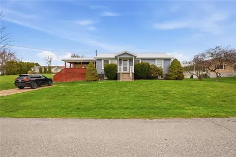 144 Circle Dr, Jennerstown, PA 15547